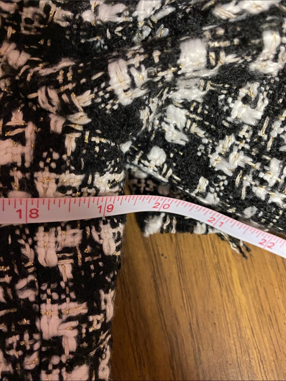 NWT Alice + Olivia Tweed BRITTON RUFFLED CROPPED 3/4 SLEEVE JACKET Size Medium - Picture 6 of 11